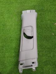 Запчасть обшивка стойки кузова правая LEXUS CT200H 2011