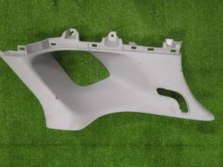 Запчасть обшивка багажника задняя правая LEXUS CT200H 2011