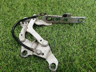 Петля капота левая BMW 3