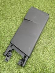 Запчасть обшивка стойки кузова передняя левая PEUGEOT 3008 2010