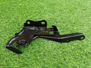 Петля капота левая LEXUS RX300 2018