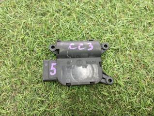 Фото запчасти сервопривод заслонки печки VOLKSWAGEN PASSAT CC контрактная запчасть Запчасть сервопривод заслонки печки VOLKSWAGEN PASSAT CC