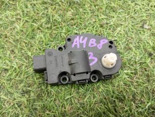 Фото запчасти сервопривод заслонки печки Audi контрактная запчасть Запчасть сервопривод заслонки печки Audi