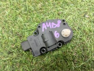 Фото запчасти сервопривод заслонки печки Audi контрактная запчасть Запчасть сервопривод заслонки печки Audi