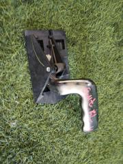 Запчасть ручка двери внутренняя задняя левая GMC YUKON 2003