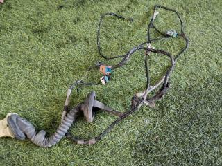 Запчасть проводка двери задняя левая GMC YUKON 2003