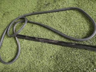 Фото запчасти уплотнение двери переднее левое MERCEDES C200 2013 контрактная запчасть Запчасть уплотнение двери переднее левое MERCEDES C200 2013