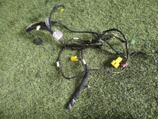 Фото запчасти проводка двери передняя левая MERCEDES C200 2013 контрактная запчасть Запчасть проводка двери передняя левая MERCEDES C200 2013