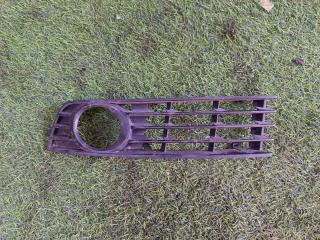 Фото запчасти рамка туманки Audi контрактная запчасть Запчасть рамка туманки Audi