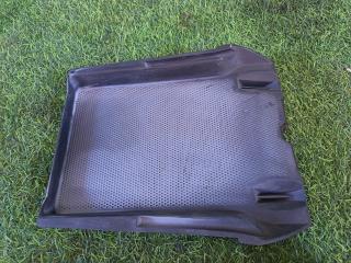 Фото запчасти коврик VOLVO S40 2010 контрактная запчасть Запчасть коврик VOLVO S40 2010