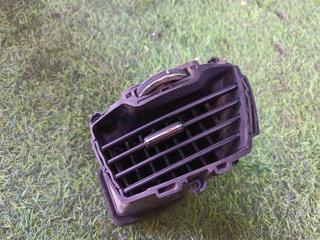 Фото запчасти решетка вентиляционная KIA SPORTAGE 2012 контрактная запчасть Запчасть решетка вентиляционная KIA SPORTAGE 2012