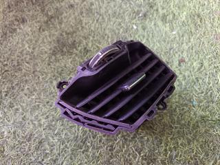 Фото запчасти решетка вентиляционная KIA SPORTAGE 2012 контрактная запчасть Запчасть решетка вентиляционная KIA SPORTAGE 2012