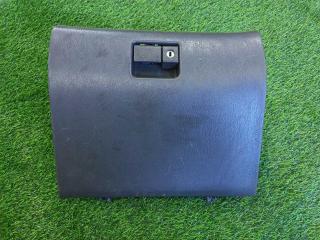 Запчасть бардачок Toyota Previa