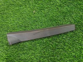 Запчасть накладка на торпедо SUZUKI SX4 2009