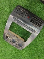 Фото запчасти консоль магнитофона HUMMER H3 контрактная запчасть Запчасть консоль магнитофона HUMMER H3