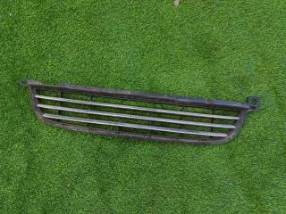 Запчасть решетка радиатора передняя PEUGEOT 5008 2013