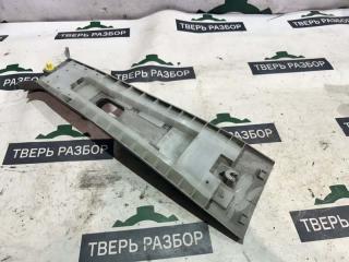 Накладка стойки левая Pajero 1998-2006 3 3.8 Накладка стойки левая Pajero 1998-2006 3 3.8