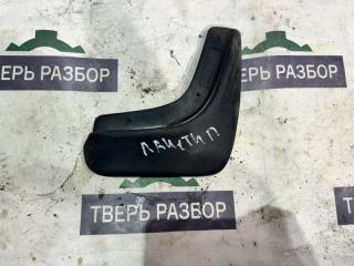 Запчасть брызговик правый Chevrolet Lacetti 2004-2013