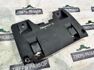 Запчасть накладка на торпедо Mitsubishi Pajero 1998-2006