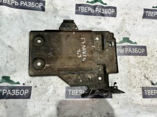 Запчасть подставка под аккумулятор Ford Galaxy 1995-2006