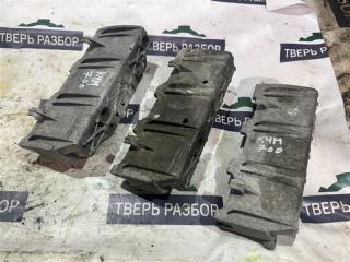 Запчасть кронштейн впускного коллектора Renault Megane