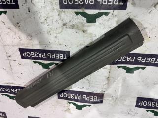 Запчасть накладка на порог салона передняя правая Chevrolet Lacetti