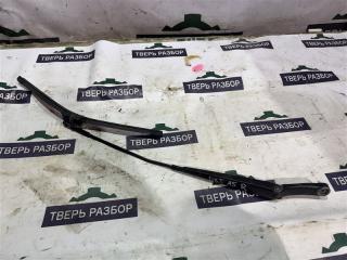 Запчасть поводок дворников правый Skoda Octavia 2007