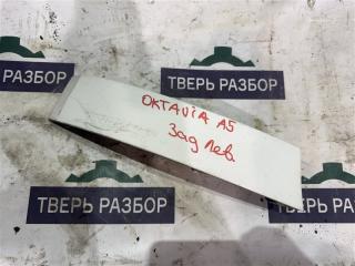 Запчасть планка под фонарь Skoda Octavia