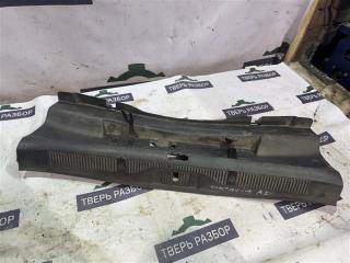 Запчасть накладка замка багажника Skoda Octavia