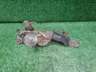 Запчасть мотор дворников задний Toyota Vista 1992