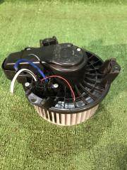 Запчасть мотор печки Toyota Wish 2009