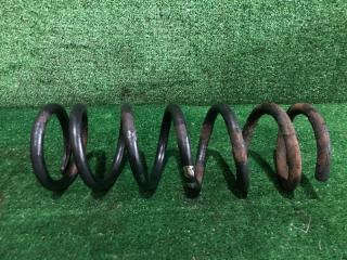 Запчасть пружина подвески задняя Toyota Hiace 1996