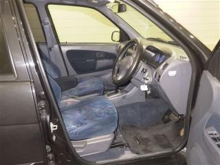 Обшивка боковой двери Toyota Cami 2000