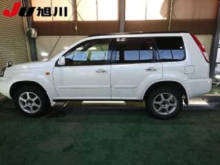 Стоп-сигнал задний левый Nissan X-Trail 2000