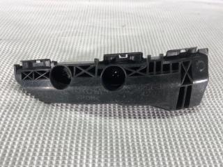 Запчасть крепление бампера заднее левое Toyota RAV4 2009