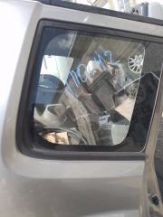 Стекло собачника правое Nissan X-Trail 2005 контрактная Стекло собачника правое Nissan X-Trail 2005