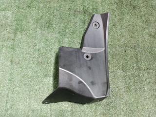 Подкрылок задний левый Toyota Vitz 2011