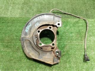 Цапфа передняя правая Mitsubishi Chariot Grandis 1999