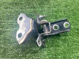 Запчасть петля двери задняя левая Toyota Corolla Fielder 2010