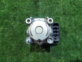 Фото запчасти блок abs Toyota Ipsum 2005 контрактная запчасть Запчасть блок abs Toyota Ipsum 2005