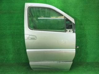 Дверь боковая передняя правая Nissan Elgrand