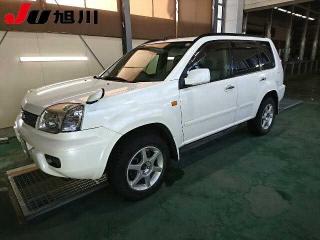 Петля капота Nissan X-Trail 2000