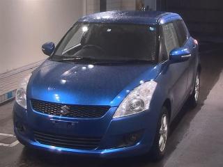 Петля капота Suzuki Swift 2010