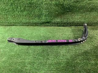 Запчасть планка под фару передняя левая Toyota Crown 2001