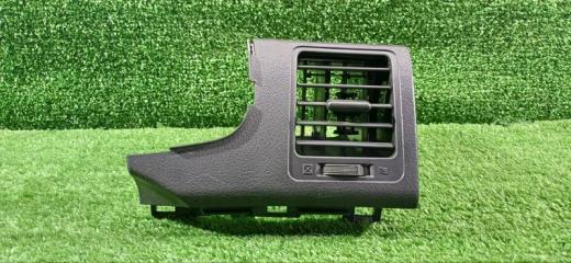 Воздуховод салона передний правый Toyota Corolla Fielder 2010