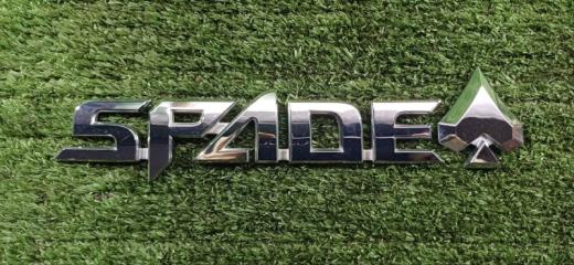 Эмблема Toyota Spade 2013 контрактная Эмблема Toyota Spade 2013