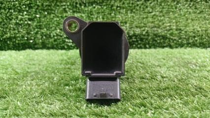 Катушка зажигания Toyota Corolla ZZE124 1ZZ-FE