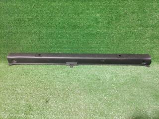 Запчасть накладка на порог багажника Suzuki Jimny Sierra 2006