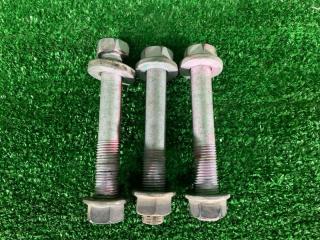 Фото запчасти болт крепления рычага передний Toyota Premio 2003 контрактная запчасть Запчасть болт крепления рычага передний Toyota Premio 2003