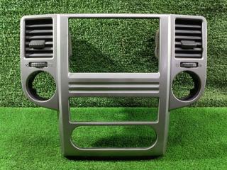 Рамка магнитолы Nissan X-Trail 2005